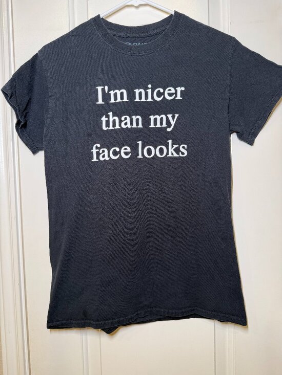 Tops - Funny but True Tee shirt. Women sz Small. Black and White.